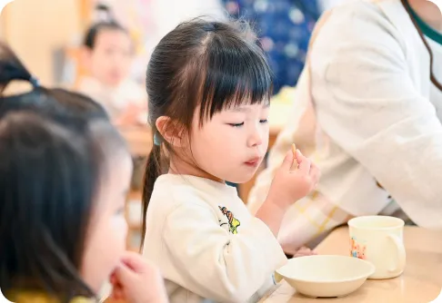 朝のおやつの様子